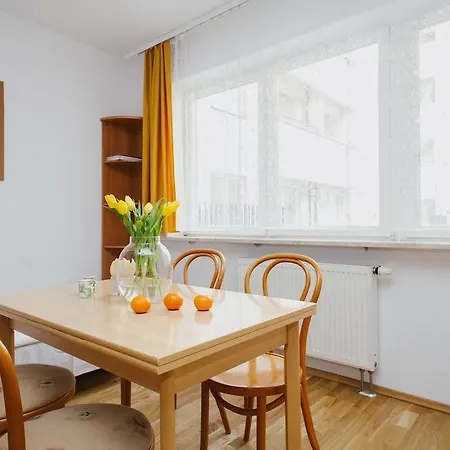 Apartment Shortstaypoland Krochmalna Warsaw